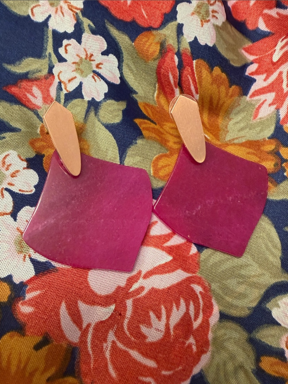 Kendra Scott Statement Earrings in Rose Gold / Raspberry Quartz